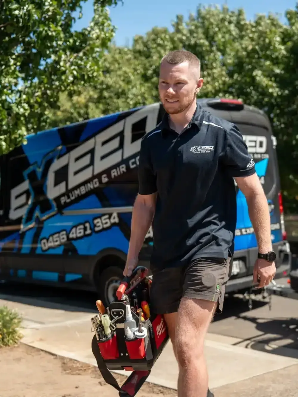 Local plumber arriving at a Reynella home